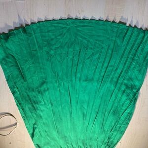 H&M Bright Green Skirt